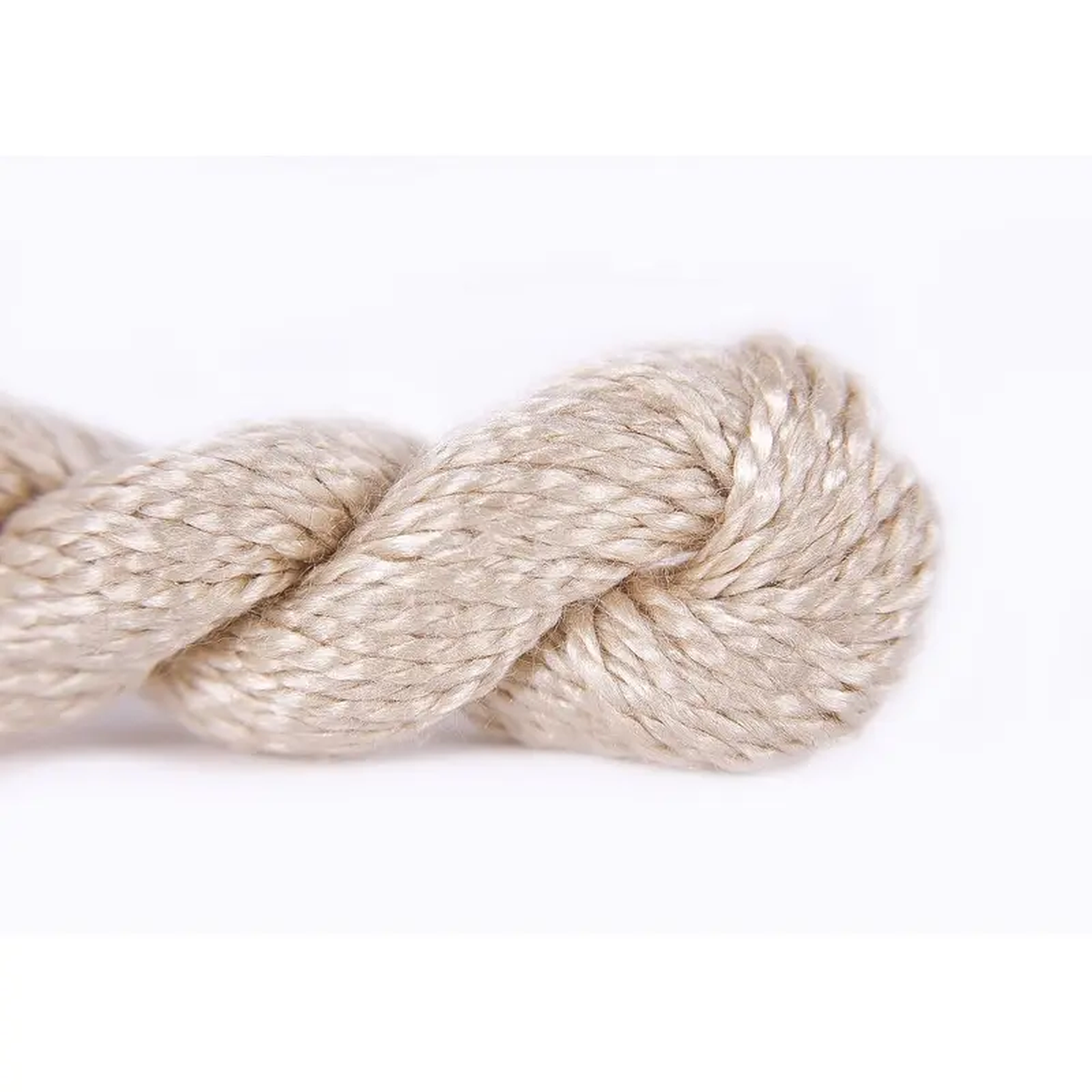 Vineyard Silk Classic 8211 126 Shell