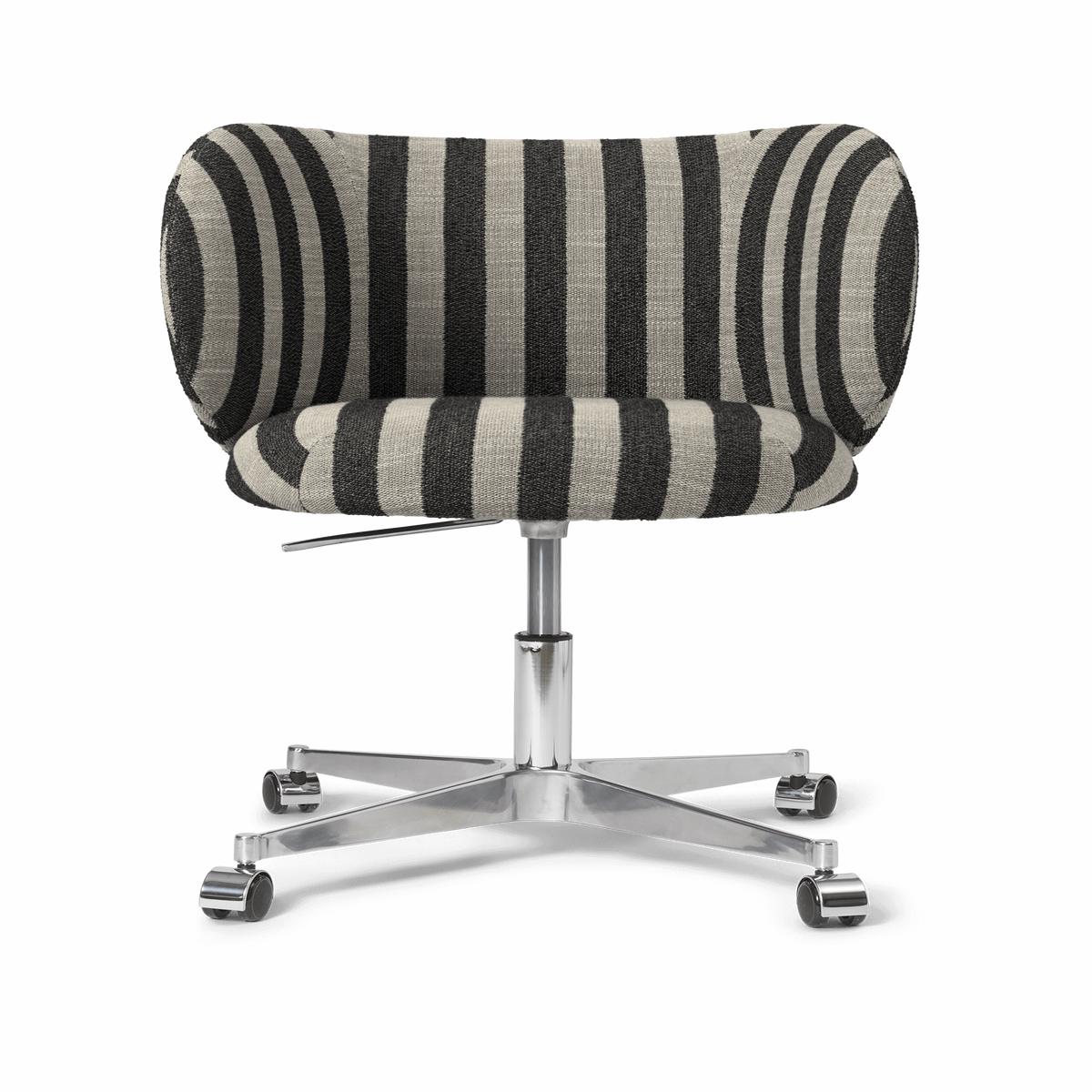Rico Dining Chair - Castors - Louisiana - Sand/Black